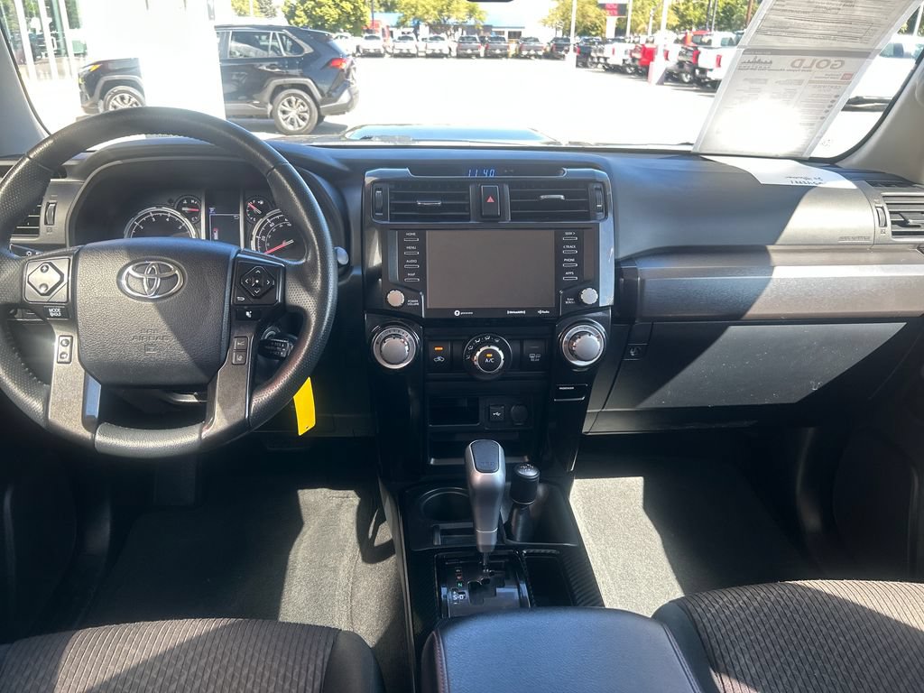 Certified 2020 Toyota 4Runner TRD Off-Road AWD/4WD image 13
