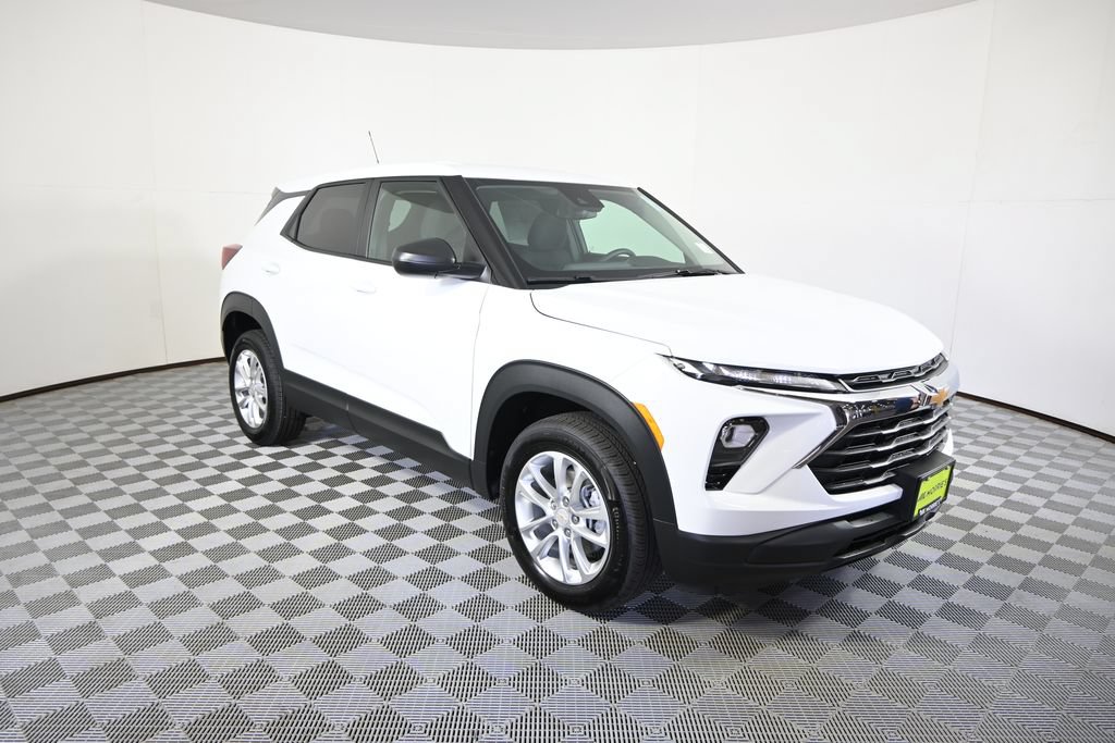 New 2026 Chevrolet TrailBlazer LS w/ LS Convenience Package AWD/4WD image 9