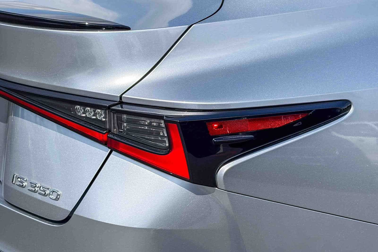 Used 2022 Lexus IS 350 F Sport w/ Navigation Package RWD image 5