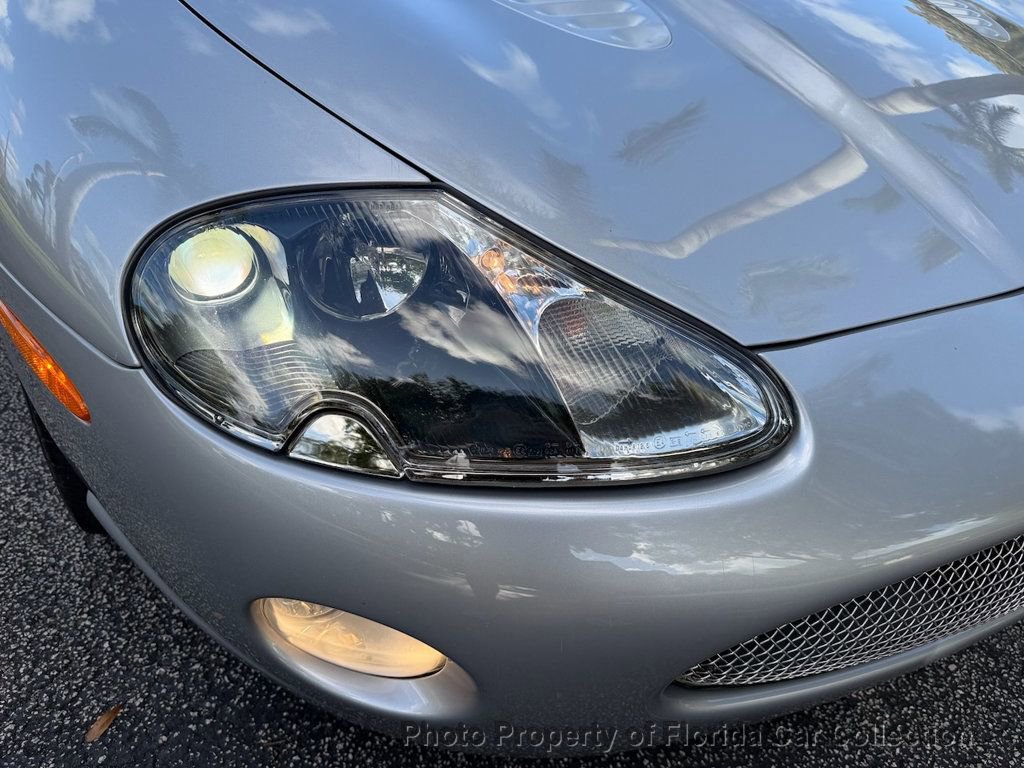 Used 2005 Jaguar XK8 Convertible image 17
