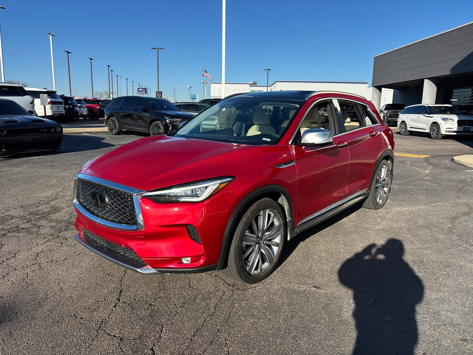 Used 2021 INFINITI QX50 Sensory w/ Accent Package image 3