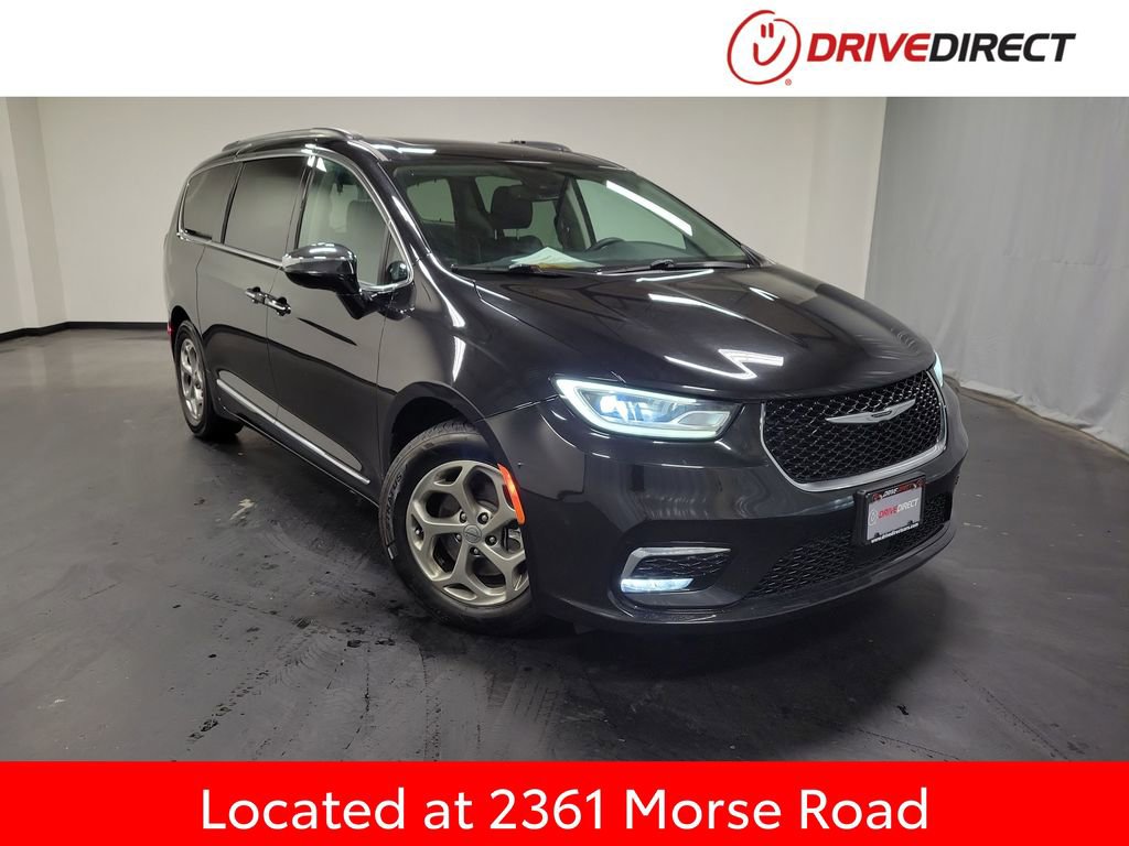 Used 2023 Chrysler Pacifica Limited