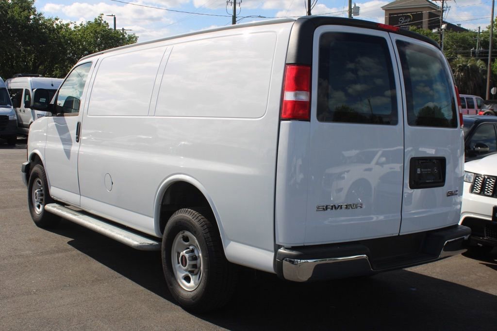 Used 2023 GMC Savana 2500 w/ Driver Convenience Package RWD image 8