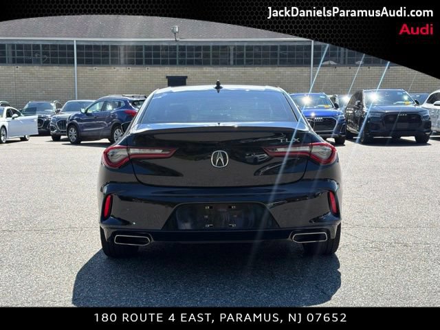 Used 2023 Acura TLX w/ Technology Package FWD image 5
