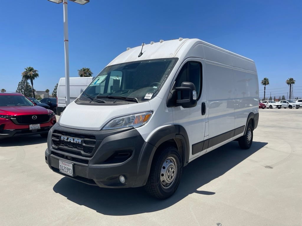 Used 2024 RAM ProMaster 2500 w/ Convenience Group FWD image 5