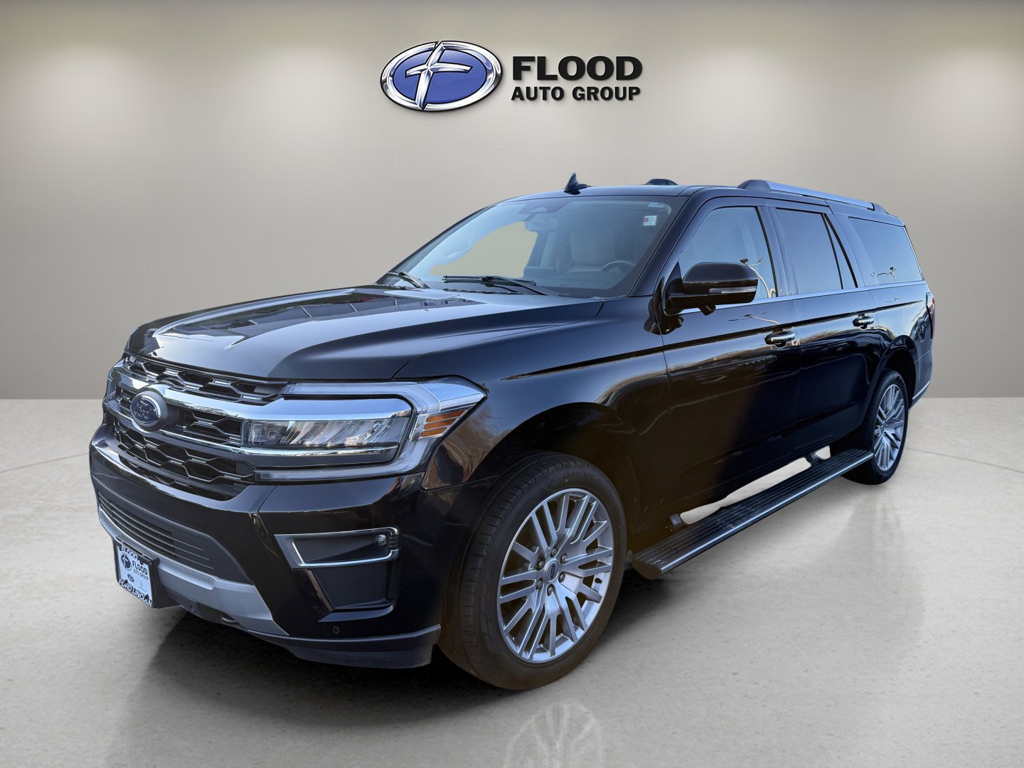 Used 2023 Ford Expedition Max Limited image 3
