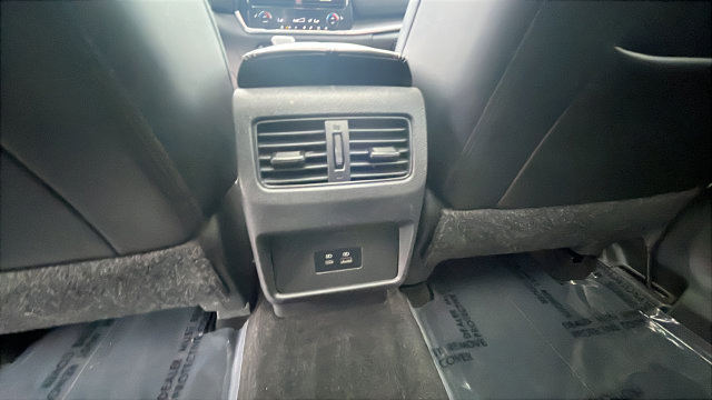 Used 2023 Nissan Rogue SV w/ SV Premium Package AWD/4WD image 23