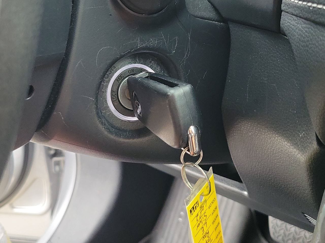 Used 2024 Toyota RAV4 LE FWD image 29
