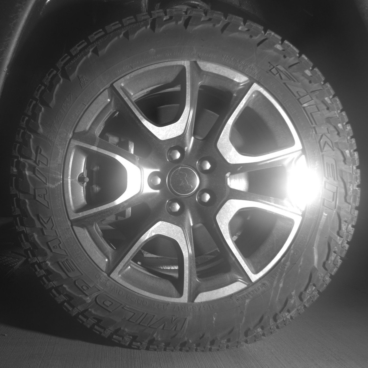 Used 2025 Jeep Compass Trailhawk AWD/4WD image 12