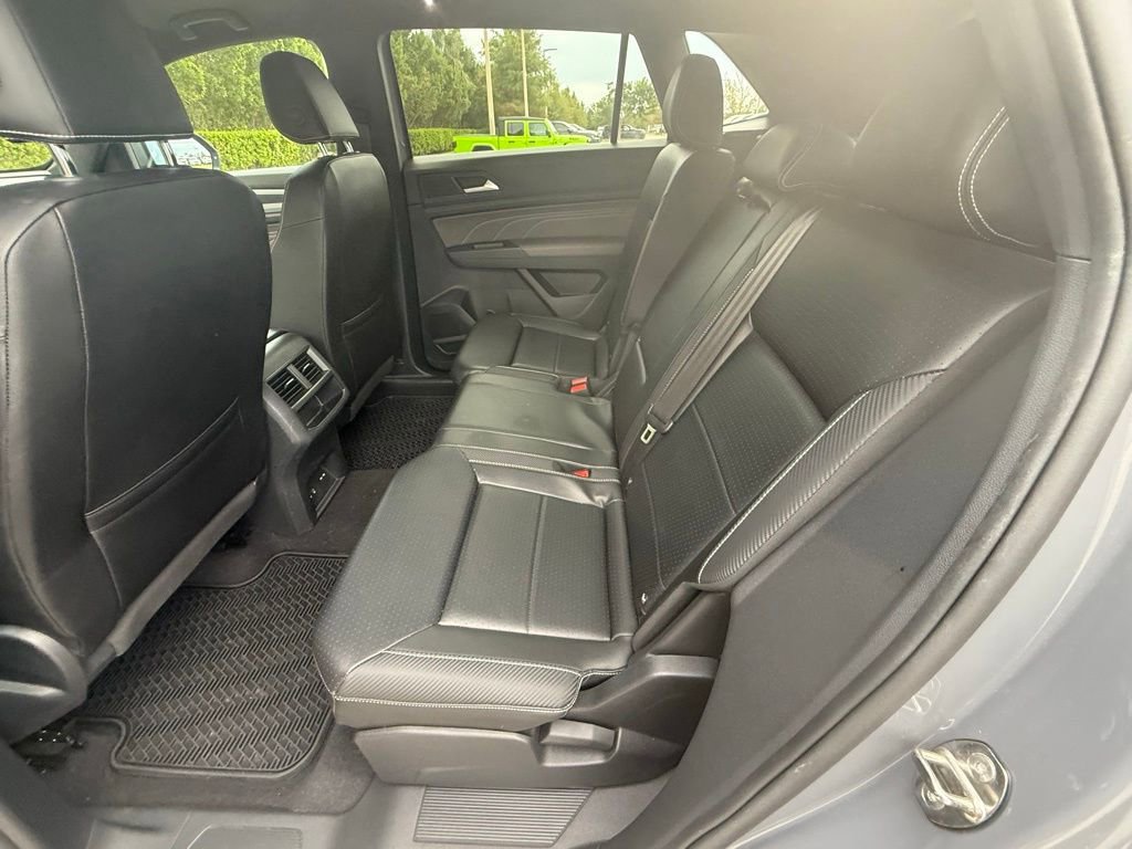 Used 2021 Volkswagen Atlas Cross Sport SE image 24
