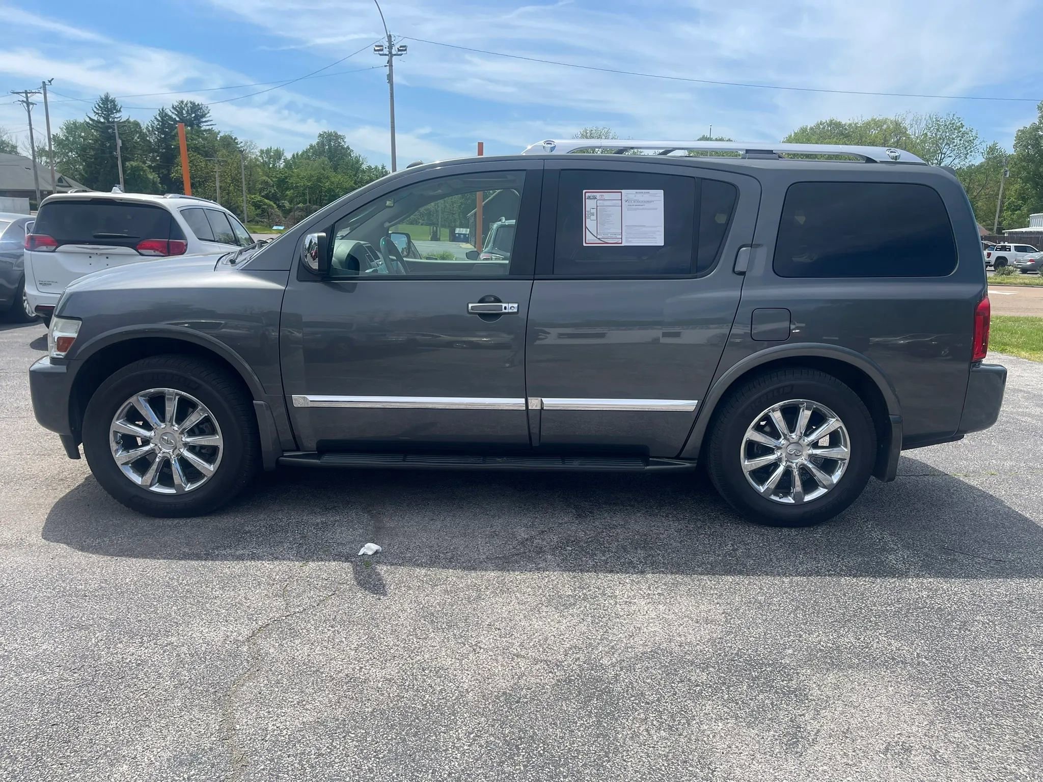 Used 2008 INFINITI QX56 4WD image 8
