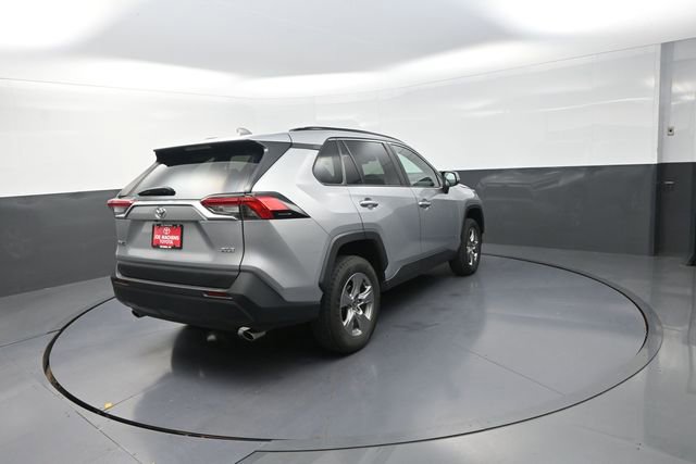Used 2024 Toyota RAV4 XLE FWD image 72