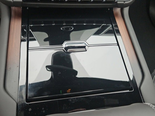 New 2026 GMC Yukon Denali w/ Sun & Power Step Package image 37