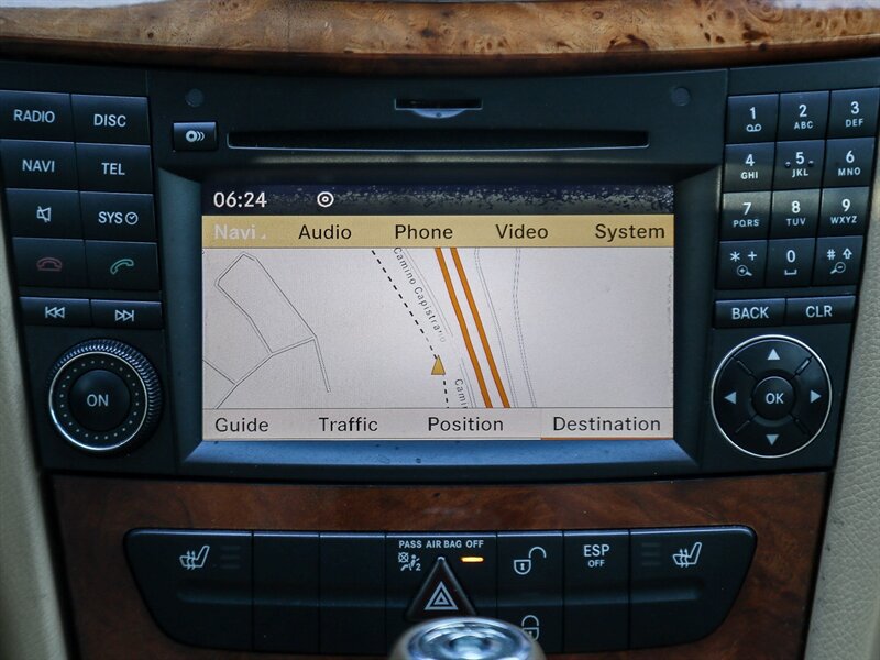 Used 2009 Mercedes-Benz E 350 4MATIC Wagon image 18