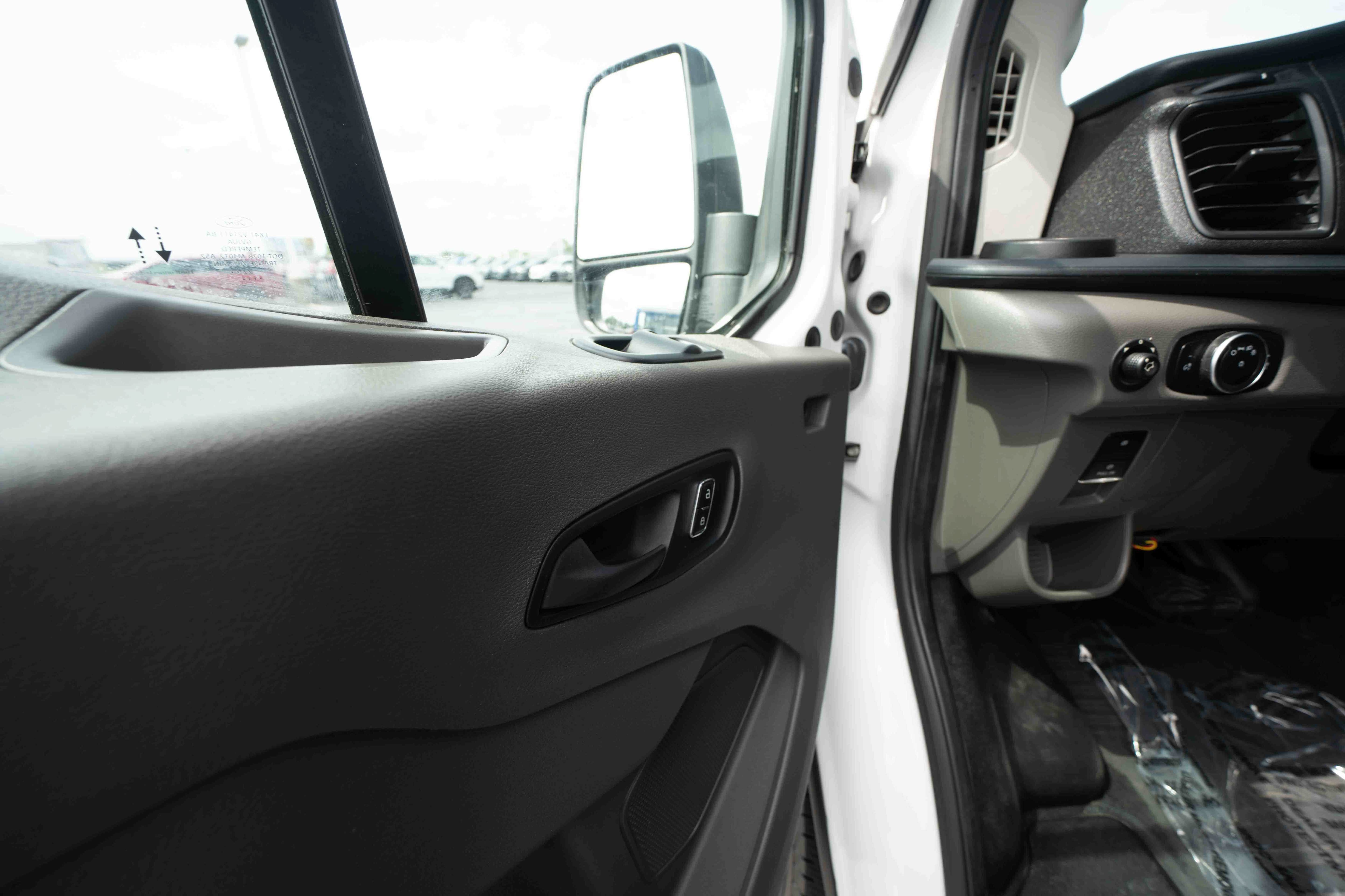Used 2023 Ford Transit 250 148 High Roof Extended AWD image 7