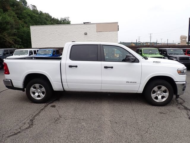 Used 2025 RAM 1500 Big Horn AWD/4WD image 9