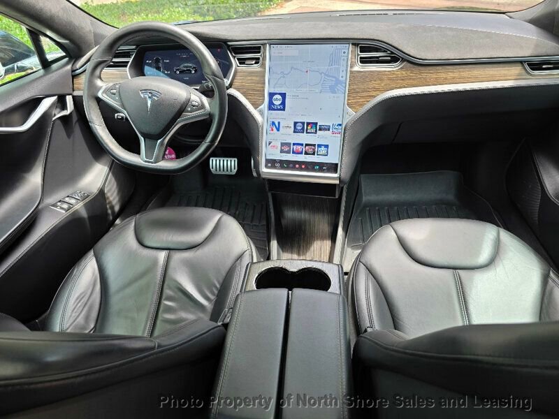 Used 2015 Tesla Model S P90D image 10
