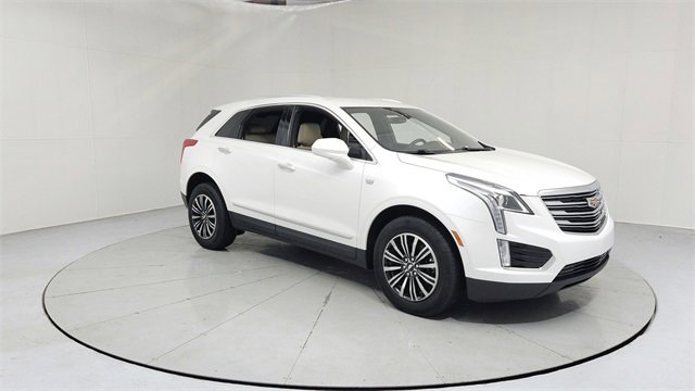 Used 2018 Cadillac XT5 Base w/ LPO, Wheel Lock Package image 7