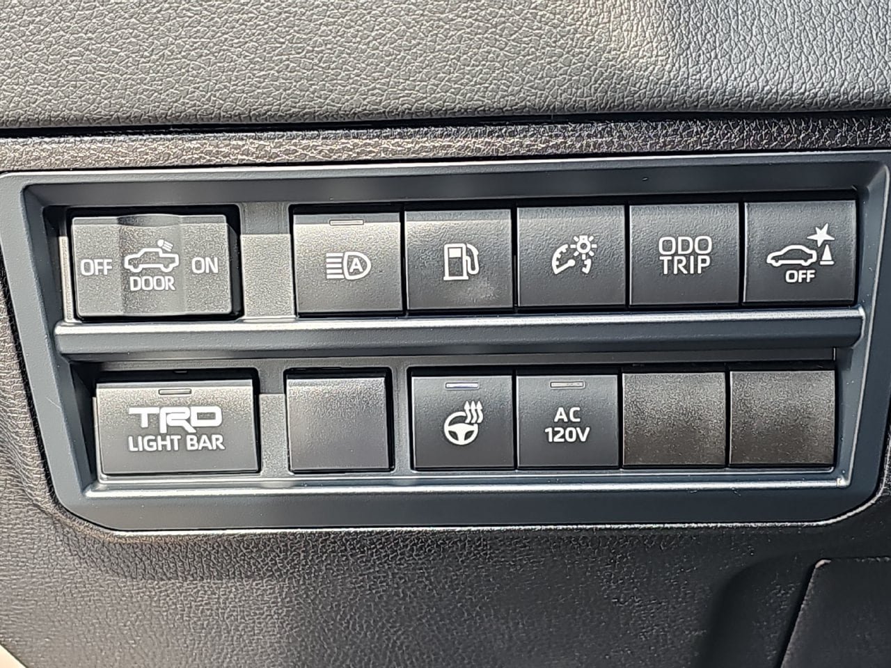 Used 2025 Toyota Tundra TRD Pro w/ TRD Performance Package (TMS) AWD/4WD image 29
