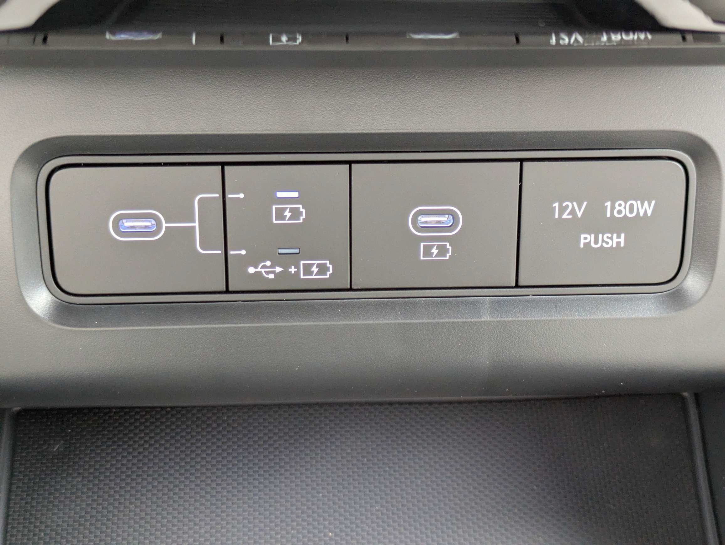 New 2026 Hyundai Tucson Limited FWD image 28