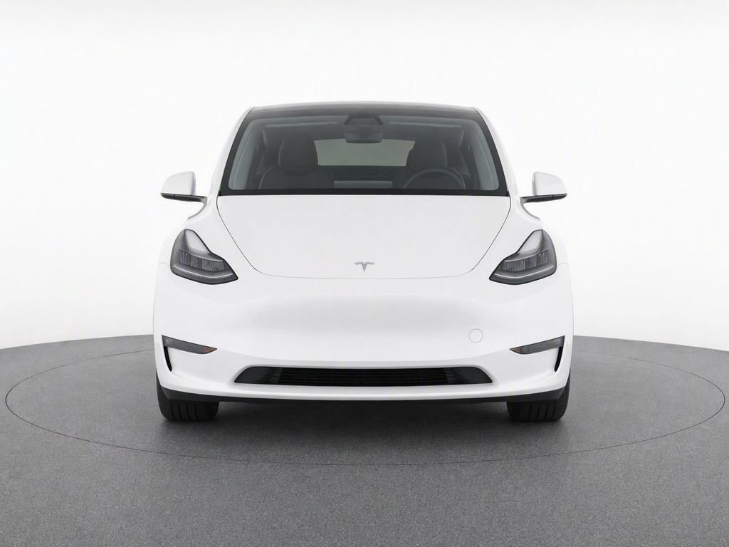 Used 2021 Tesla Model Y Long Range AWD/4WD image 5