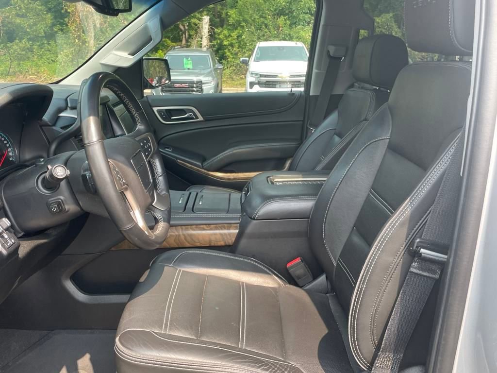 Used 2019 GMC Yukon XL Denali w/ Denali Ultimate Package image 10