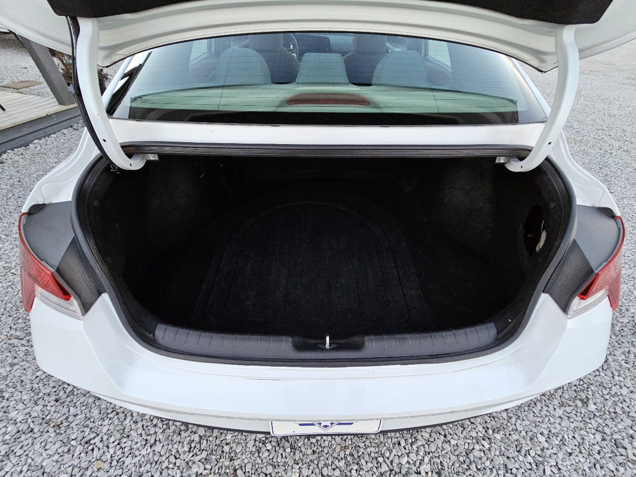 Used 2022 Hyundai Elantra SEL image 22