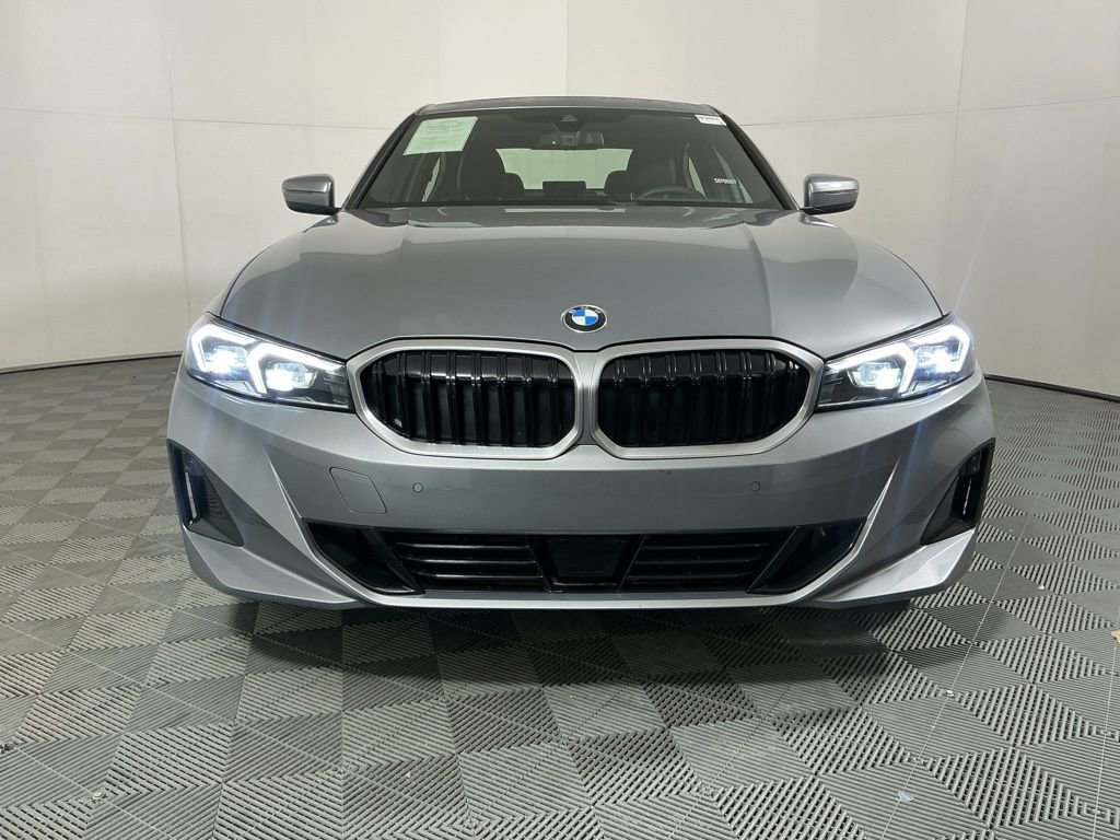 Certified 2025 BMW 330i Sedan w/ M Sport Package RWD image 3