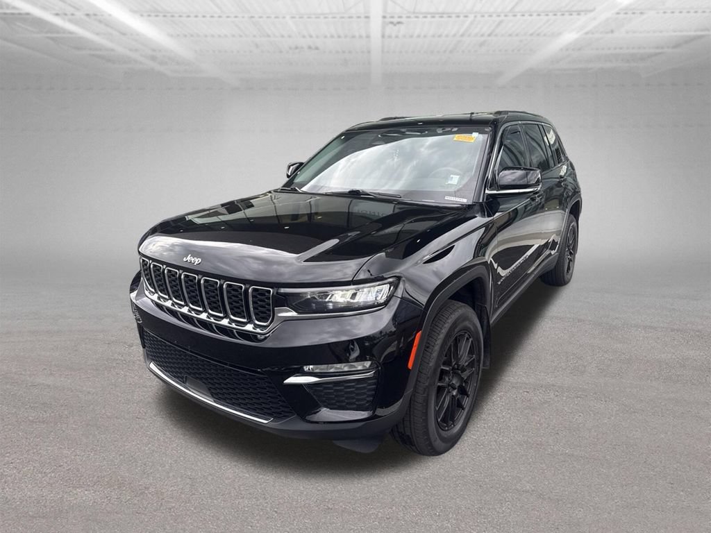 Used 2022 Jeep Grand Cherokee Limited AWD/4WD image 3