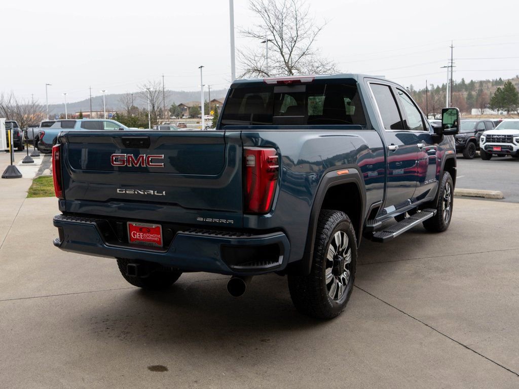 Used 2025 GMC Sierra 2500 Denali w/ Denali Reserve Package image 7