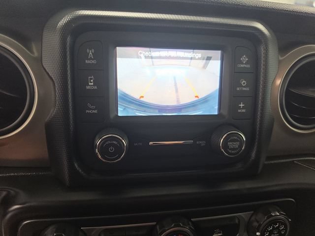 Used 2021 Jeep Wrangler Sport AWD/4WD image 14