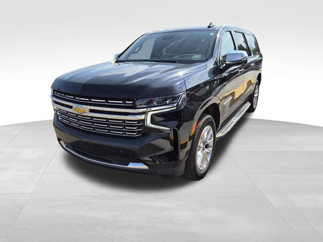 Used 2024 Chevrolet Suburban Premier AWD/4WD image 1