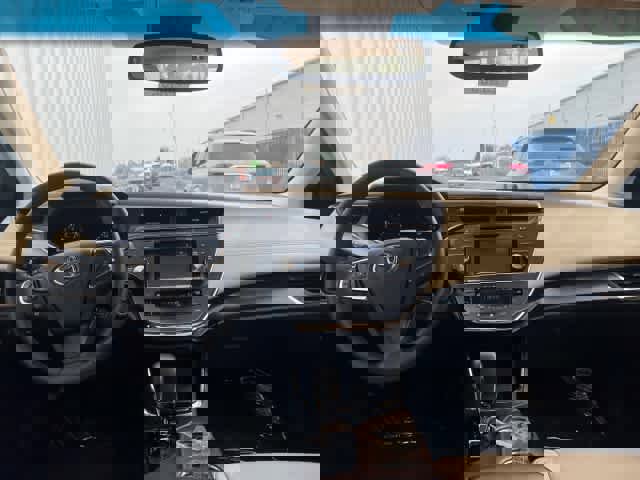 Used 2018 Toyota Avalon XLE Premium image 13