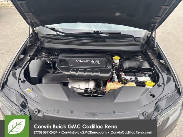 Used 2019 Jeep Cherokee Latitude Plus w/ Comfort/Convenience Group image 28