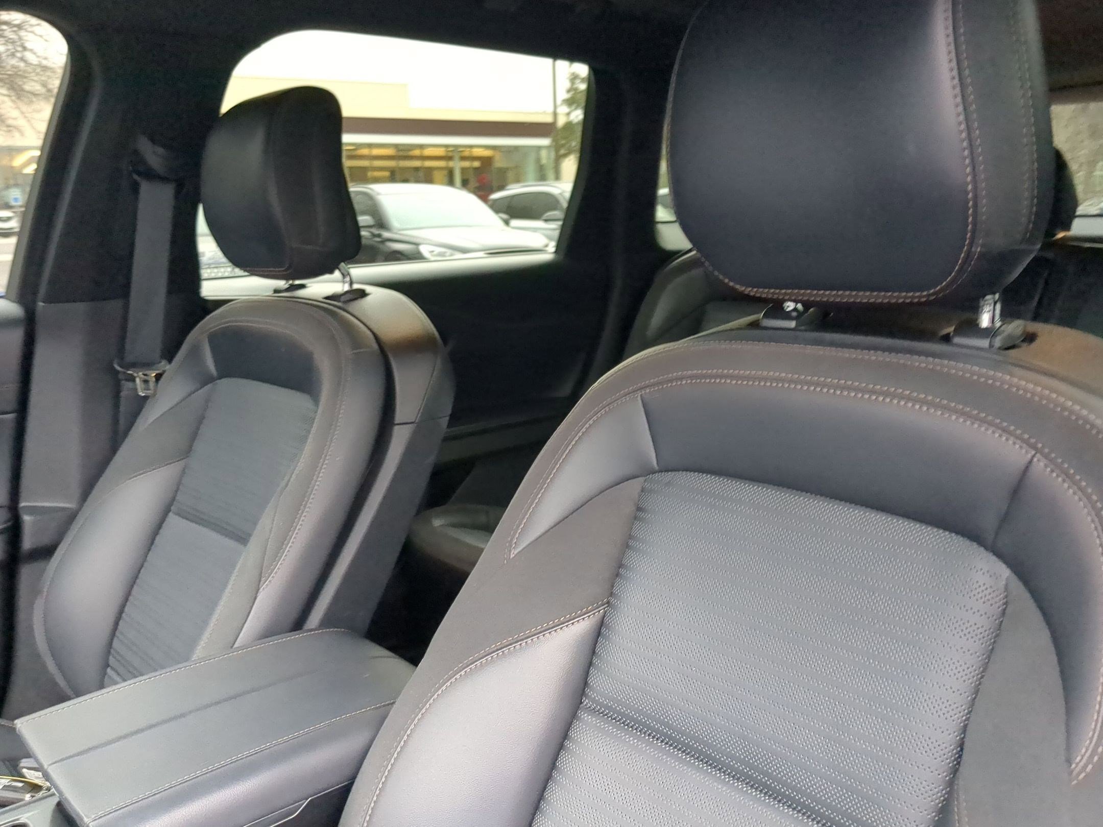 Used 2024 Lincoln Nautilus Reserve w/ Equipment Group 202A image 10