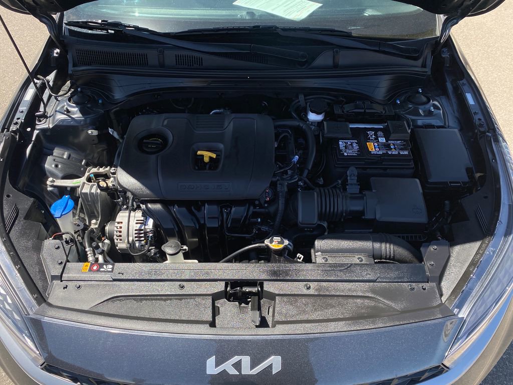 Used 2024 Kia Forte LXS w/ LXS Technology Package FWD image 22