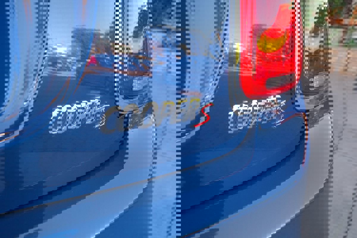 Used 2014 MINI Cooper S image 46