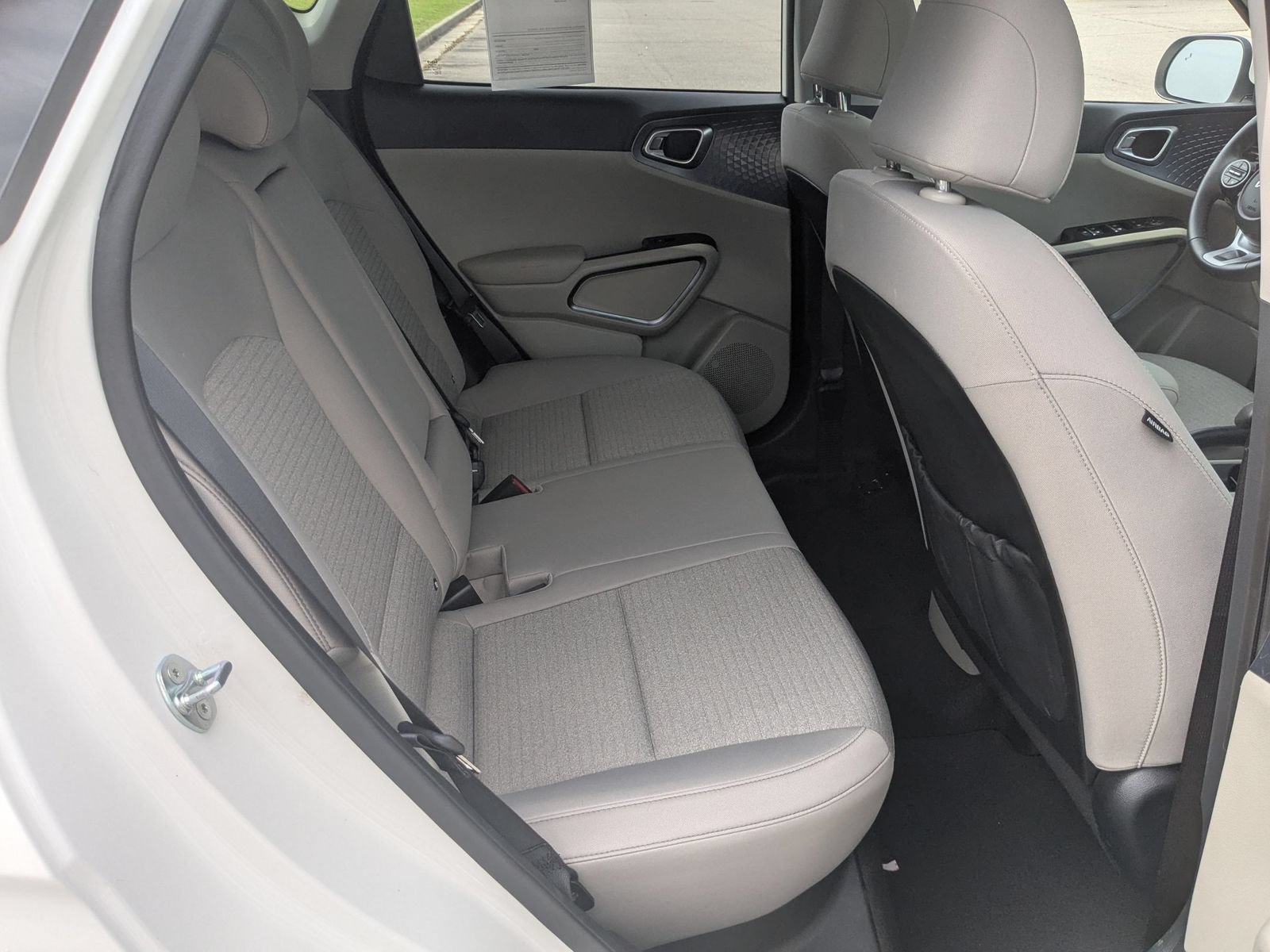 Used 2025 Kia Soul EX FWD image 34