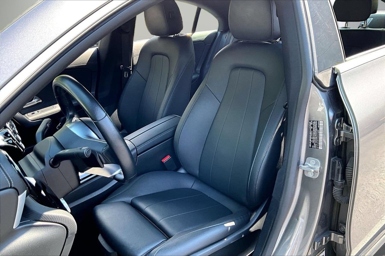 Used 2025 Mercedes-Benz CLA 250 image 21