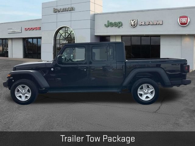Used 2020 Jeep Gladiator Sport w/ Quick Order Package 24S AWD/4WD image 4