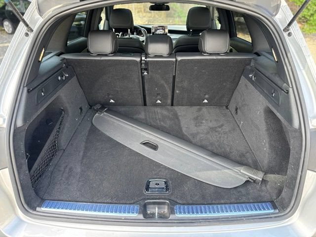 Used 2019 Mercedes-Benz GLC 300 4MATIC image 28