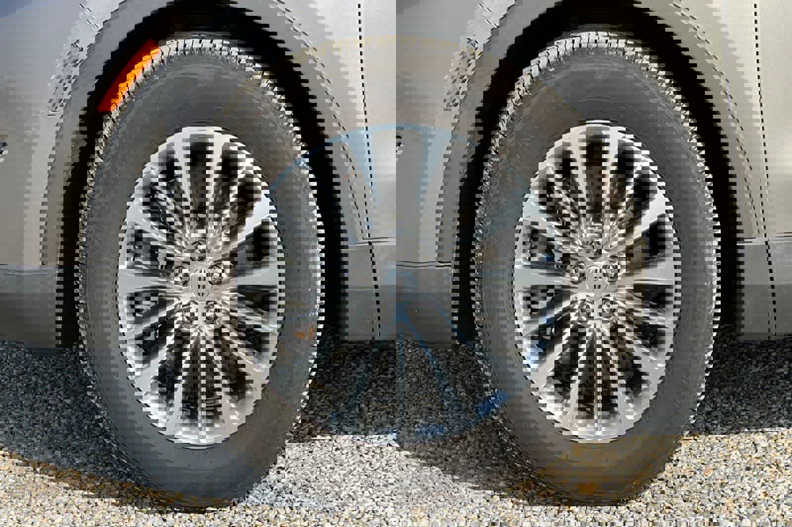 Used 2016 Lincoln MKX Select w/ Select Plus Package image 29