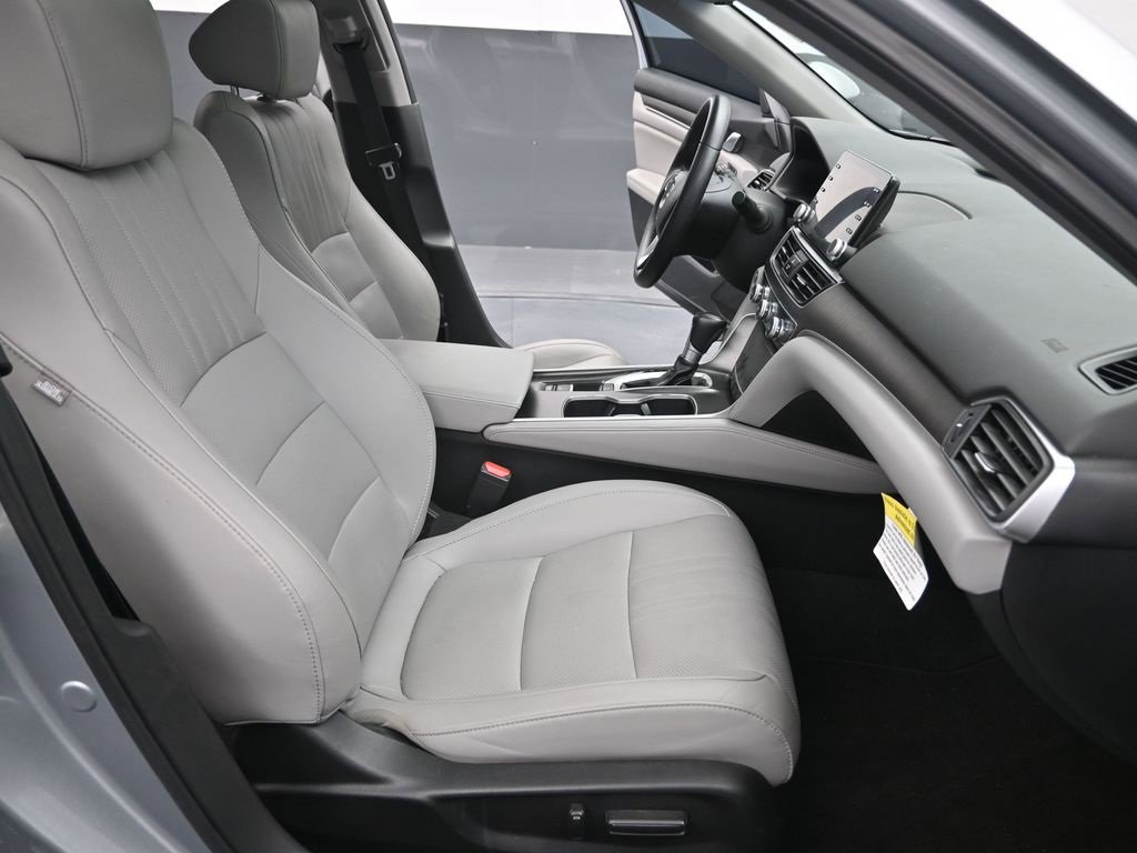 Used 2019 Honda Accord EX-L image 14