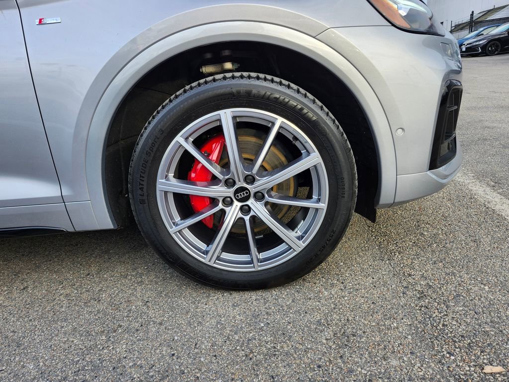 Used 2024 Audi Q5 e Prestige image 24