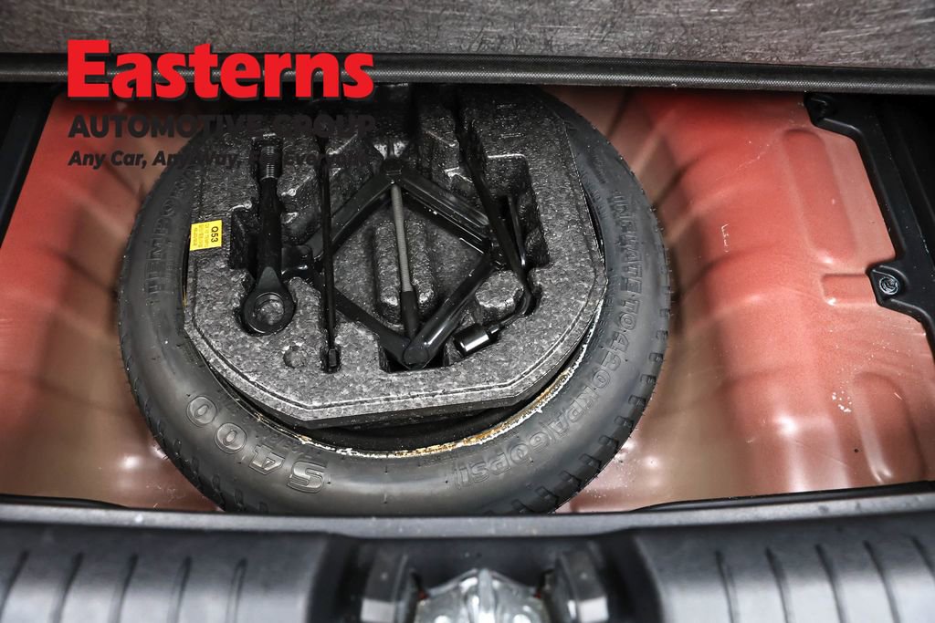 Used 2024 Hyundai Venue Limited FWD image 22