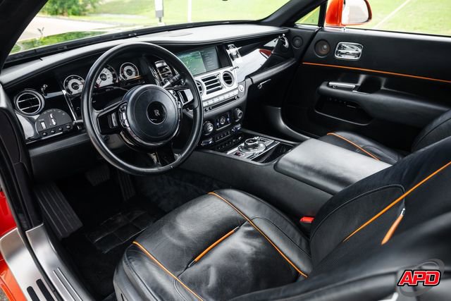 Used 2015 Rolls-Royce Wraith RWD image 4