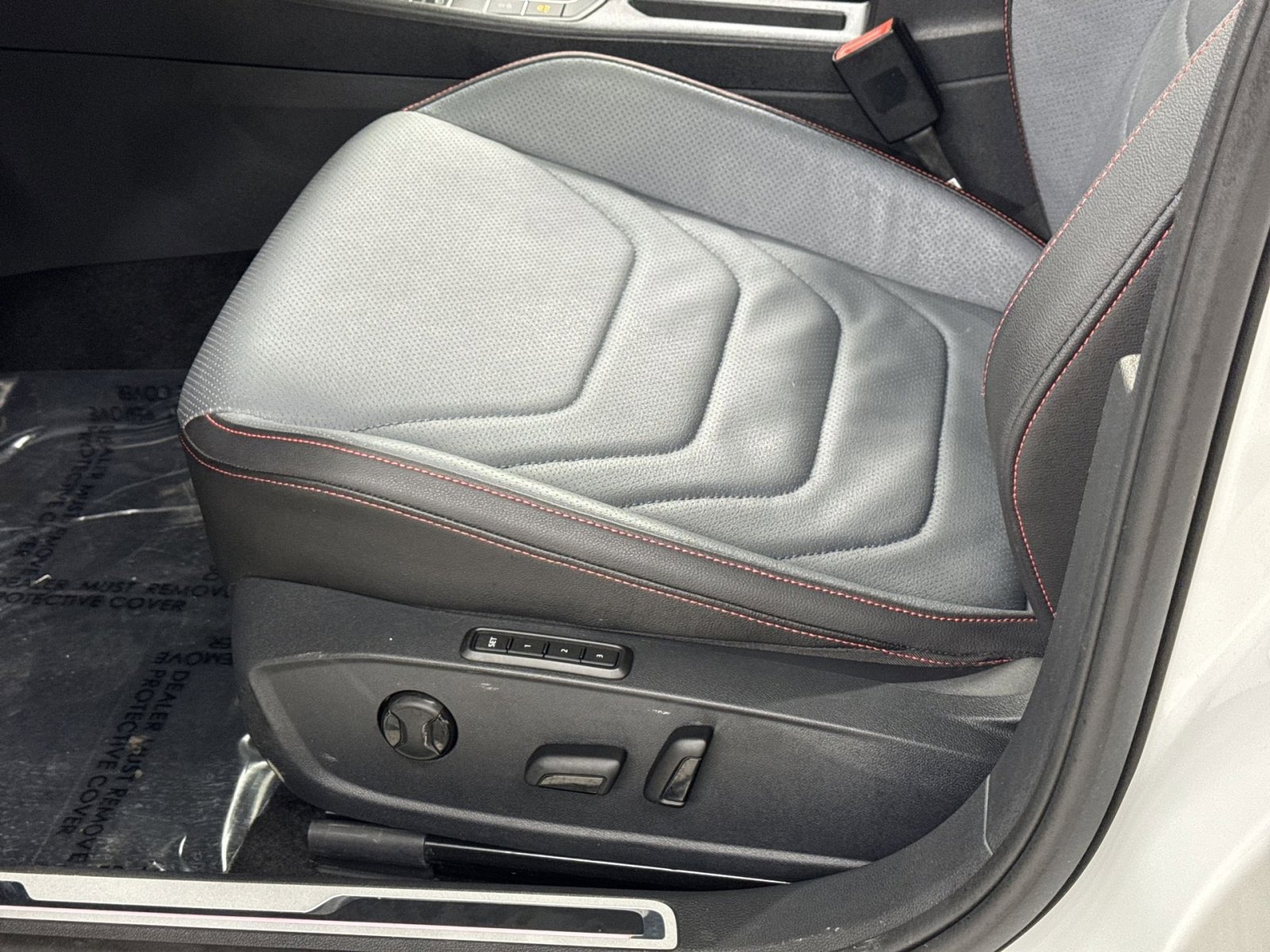 Used 2025 Volkswagen Jetta GLI Autobahn image 16