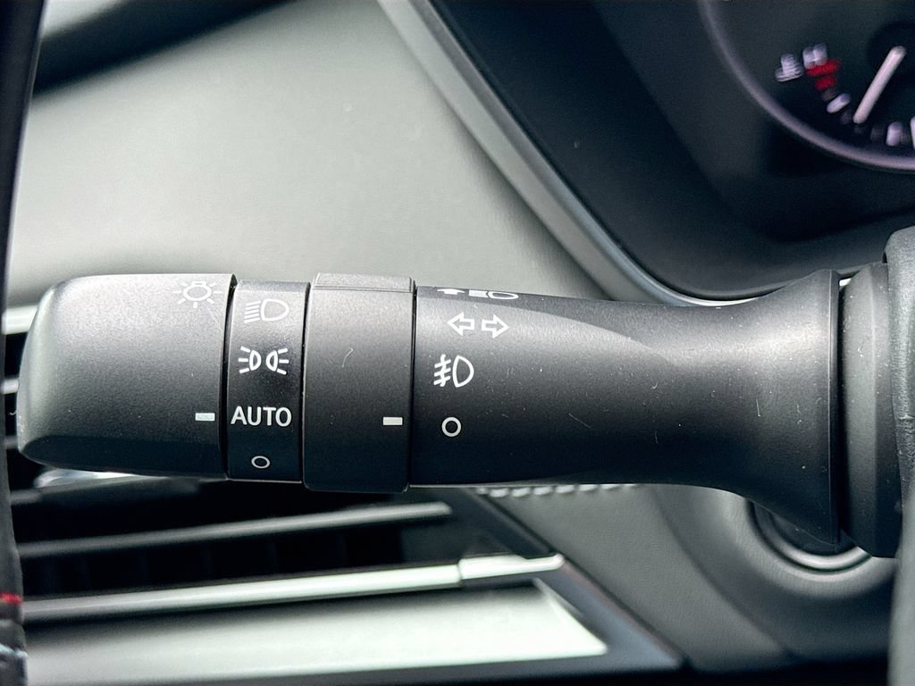 Certified 2023 Subaru Outback Onyx Edition XT AWD/4WD image 12