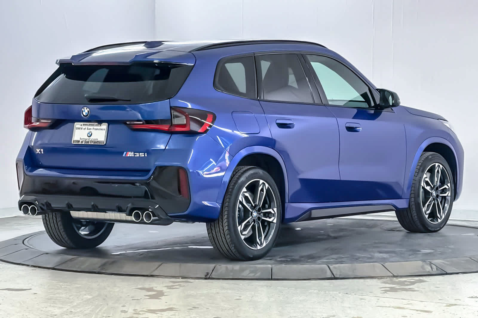 New 2027 BMW X1 M35i w/ Technology Package AWD/4WD image 2