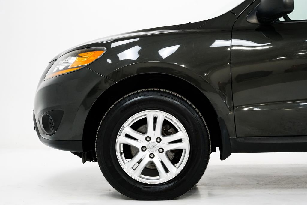 Used 2011 Hyundai Santa Fe GLS image 23